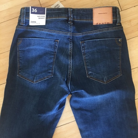 NWT { Zara } Skinny Jeans w/ Jewel Side Stripe - Picture 5 of 7